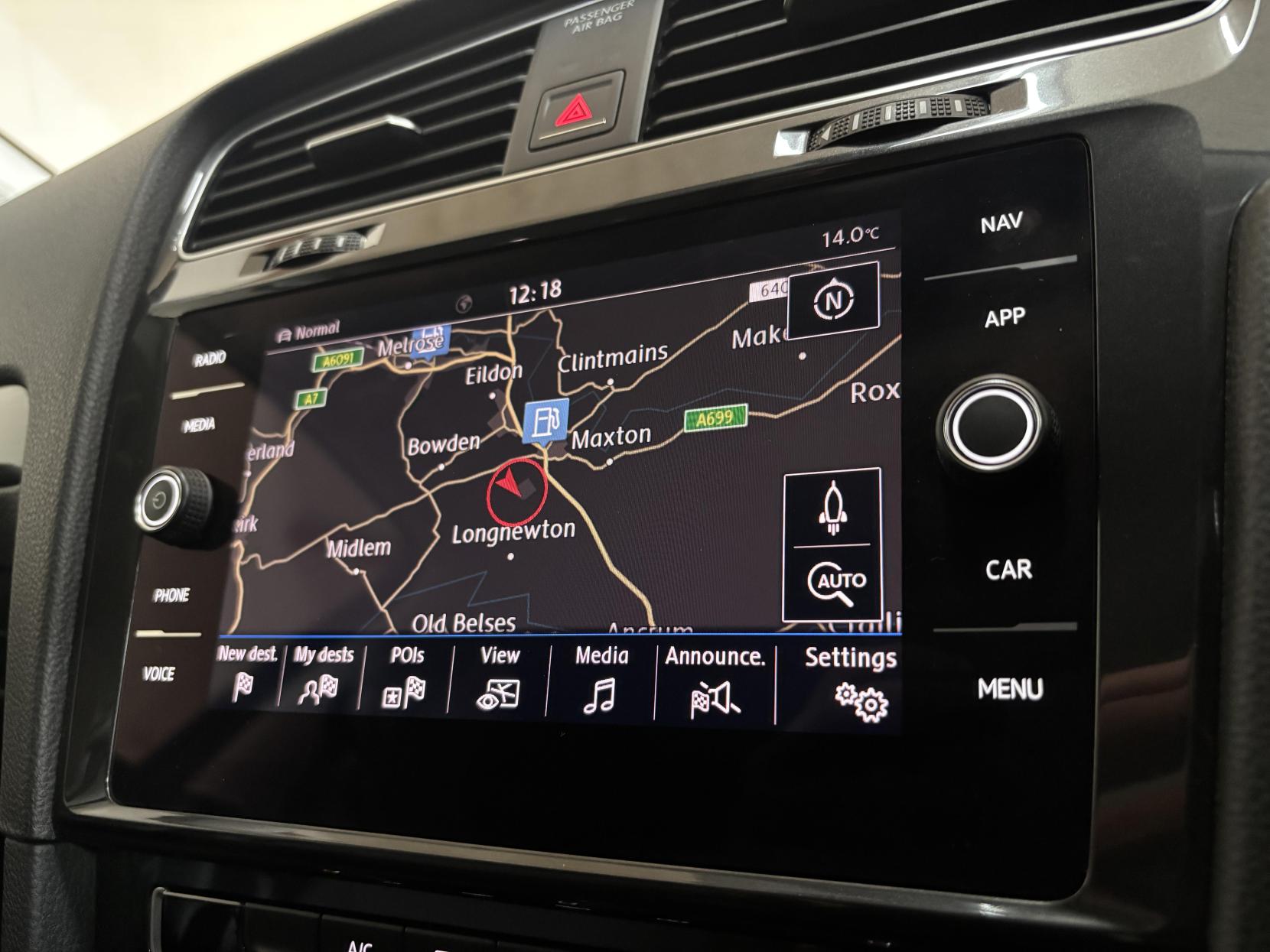 Volkswagen Golf 1.6 TDI SE Nav Estate 5dr Diesel Manual Euro 6 (s/s) (115 ps)