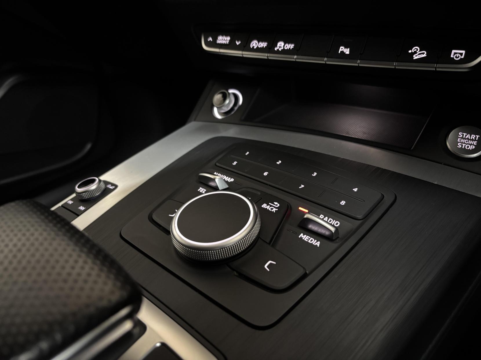 Audi Q5 2.0 TDI S line SUV 5dr Diesel S Tronic quattro Euro 6 (s/s) (190 ps)