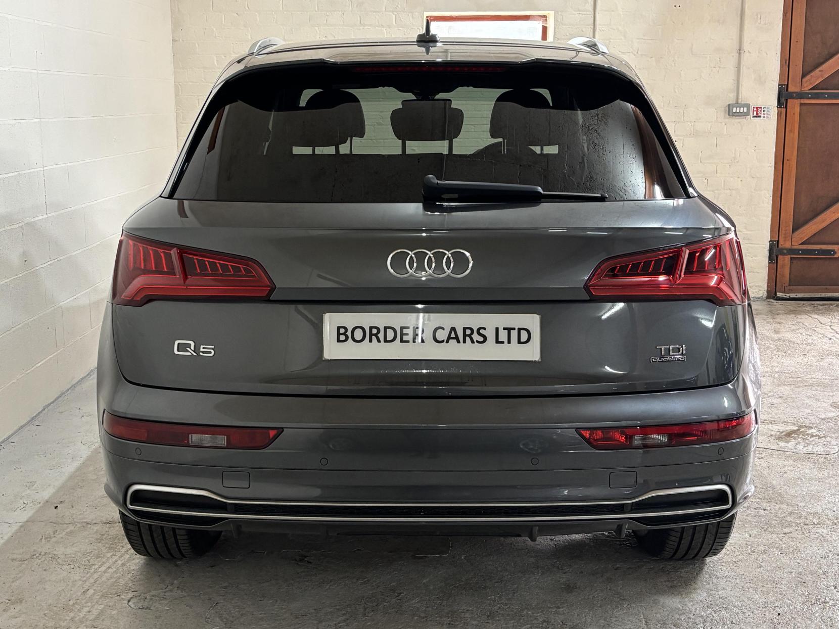 Audi Q5 2.0 TDI S line SUV 5dr Diesel S Tronic quattro Euro 6 (s/s) (190 ps)