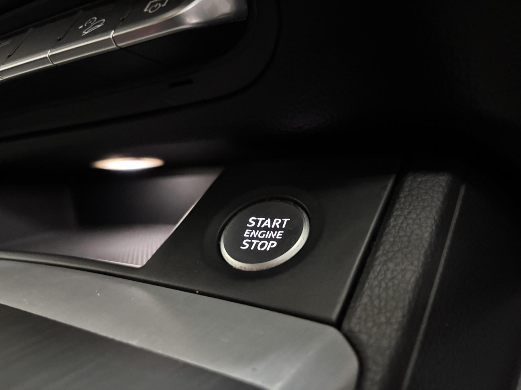 Audi Q5 2.0 TDI S line SUV 5dr Diesel S Tronic quattro Euro 6 (s/s) (190 ps)