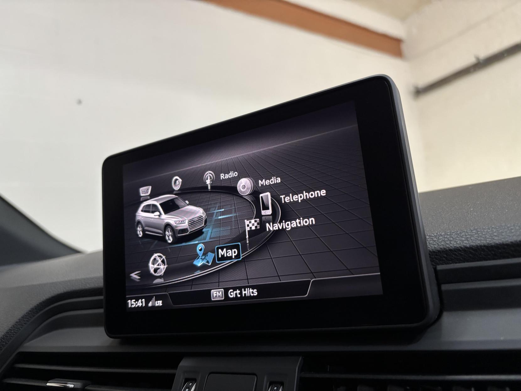 Audi Q5 2.0 TDI S line SUV 5dr Diesel S Tronic quattro Euro 6 (s/s) (190 ps)