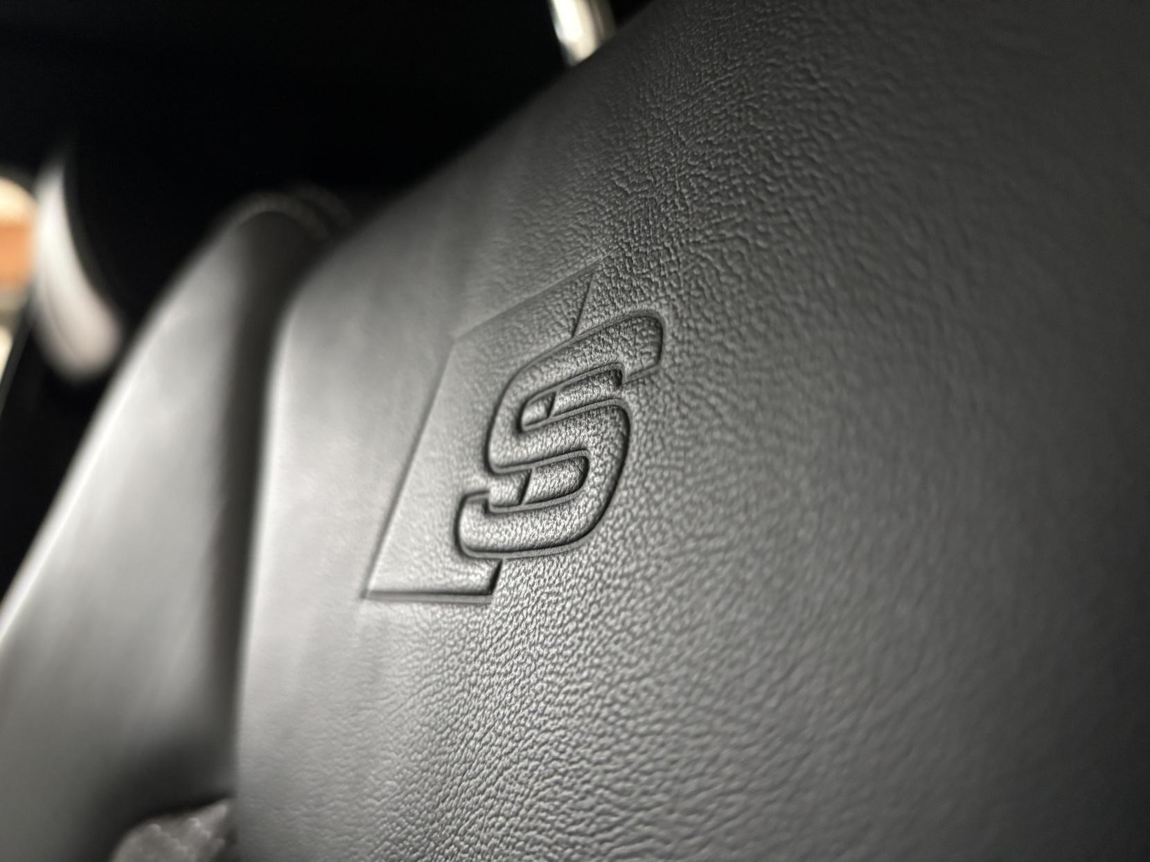 Audi Q5 2.0 TDI S line SUV 5dr Diesel S Tronic quattro Euro 6 (s/s) (190 ps)