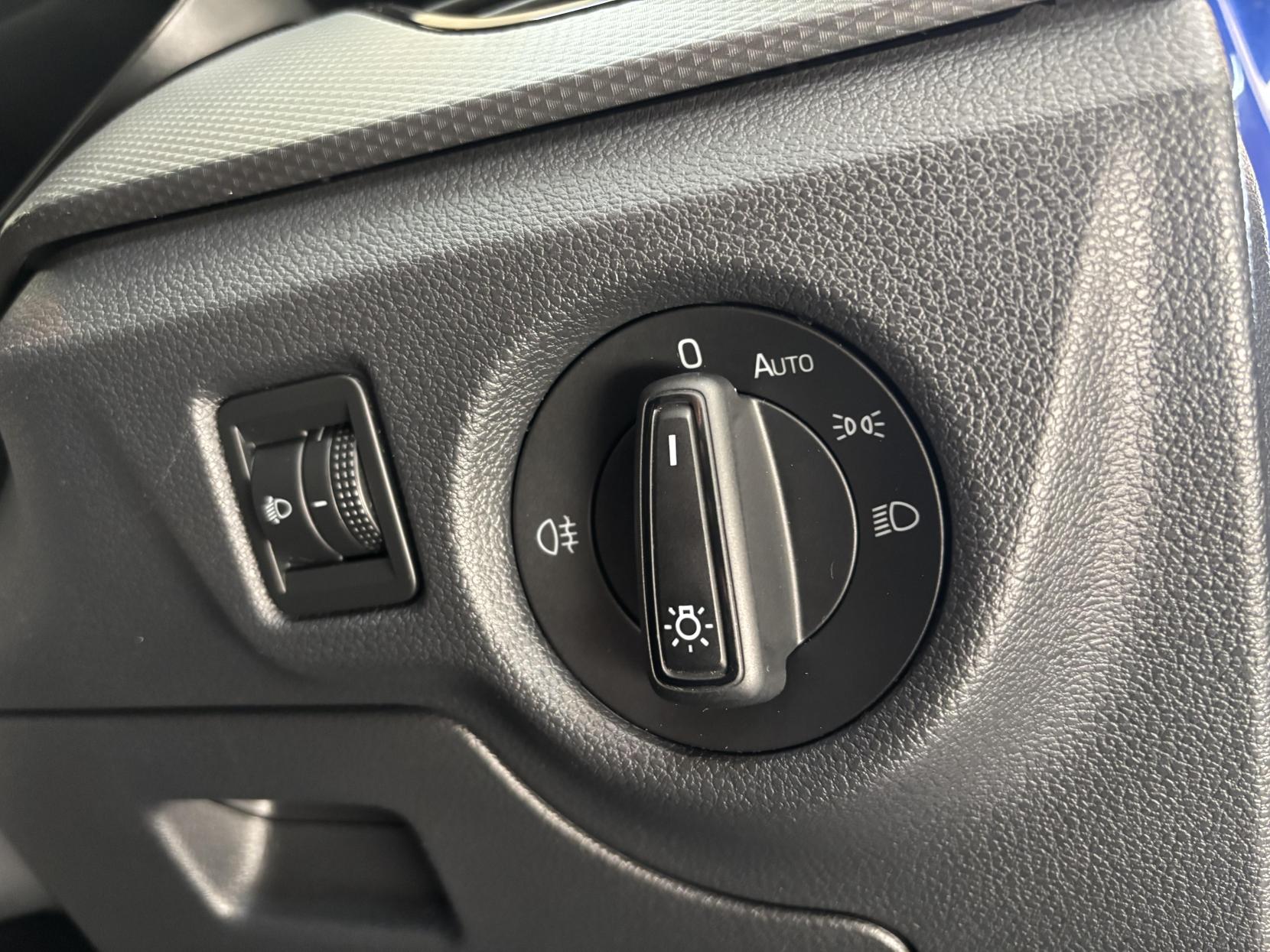 Skoda Kamiq 1.0 TSI S SUV 5dr Petrol Manual Euro 6 (s/s) (95 ps)