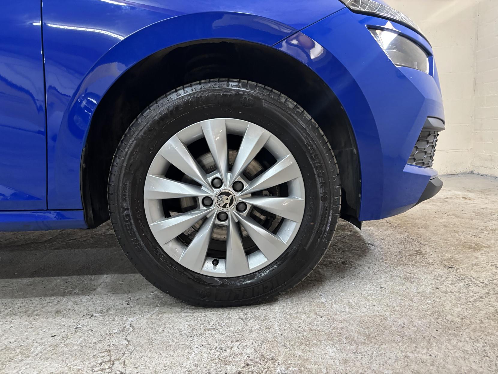 Skoda Kamiq 1.0 TSI S SUV 5dr Petrol Manual Euro 6 (s/s) (95 ps)