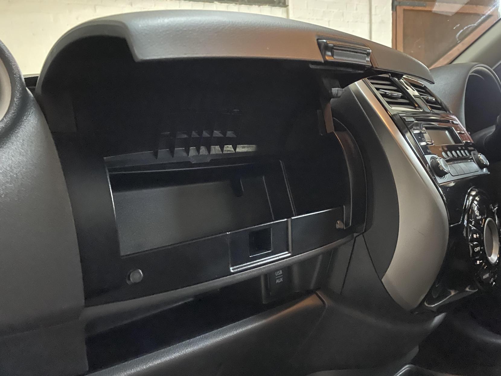 Nissan Micra 1.2 Acenta Hatchback 5dr Petrol Manual Euro 5 (80 ps)