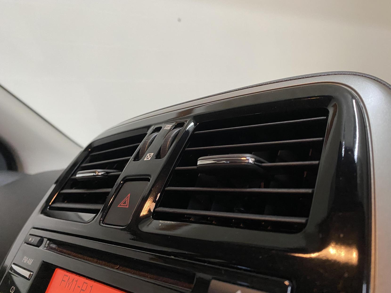 Nissan Micra 1.2 Acenta Hatchback 5dr Petrol Manual Euro 5 (80 ps)