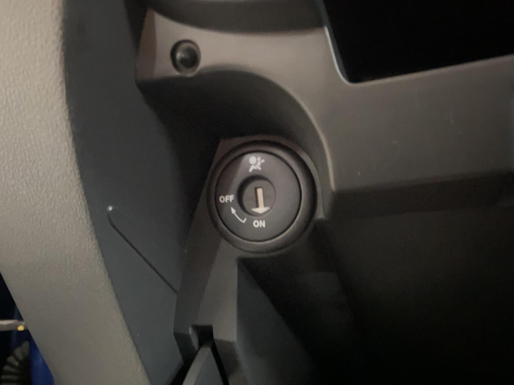 Nissan Micra 1.2 Acenta Hatchback 5dr Petrol Manual Euro 5 (80 ps)