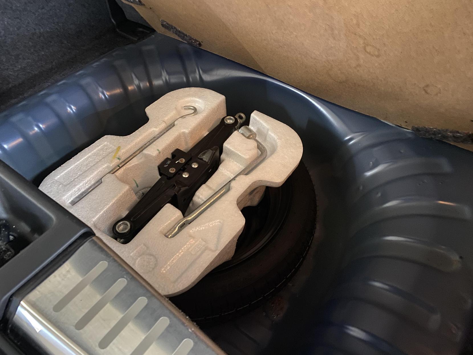 Nissan Micra 1.2 Acenta Hatchback 5dr Petrol Manual Euro 5 (80 ps)