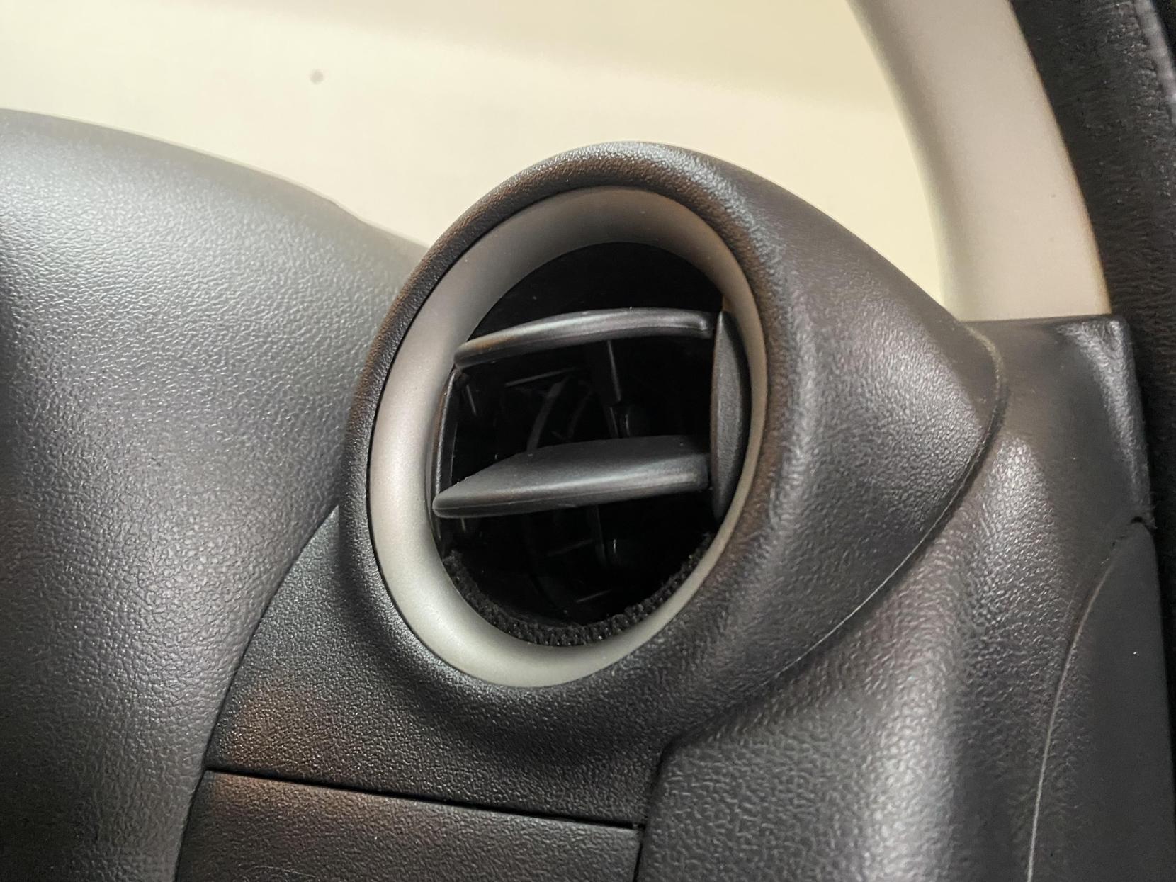 Nissan Micra 1.2 Acenta Hatchback 5dr Petrol Manual Euro 5 (80 ps)