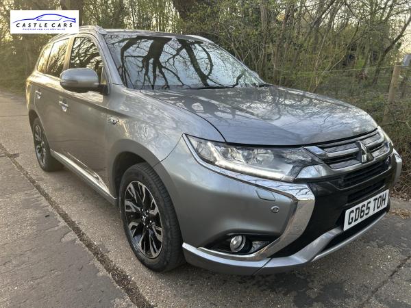 Mitsubishi Outlander 2.0h 12kWh GX4hs SUV 5dr Petrol Plug-in Hybrid CVT 4WD Euro 6 (s/s) (200 ps)