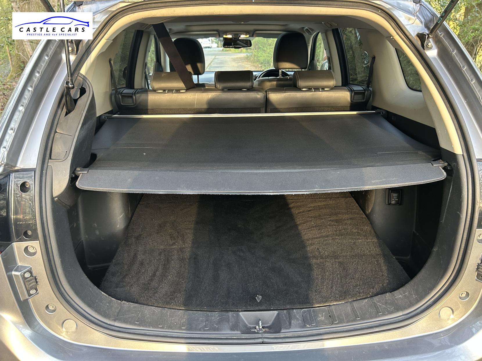 Mitsubishi Outlander 2.0h 12kWh GX4hs SUV 5dr Petrol Plug-in Hybrid CVT 4WD Euro 6 (s/s) (200 ps)