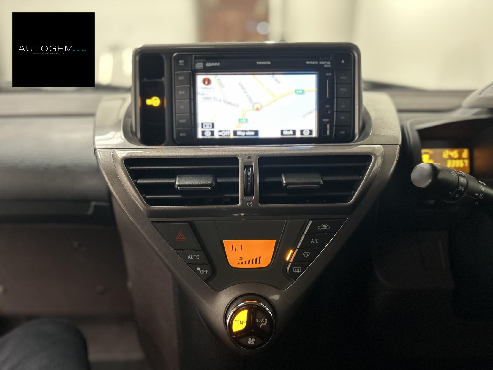 Toyota iQ 1.0 VVT-i 2 Hatchback 3dr Petrol Manual Euro 4 (68 bhp)