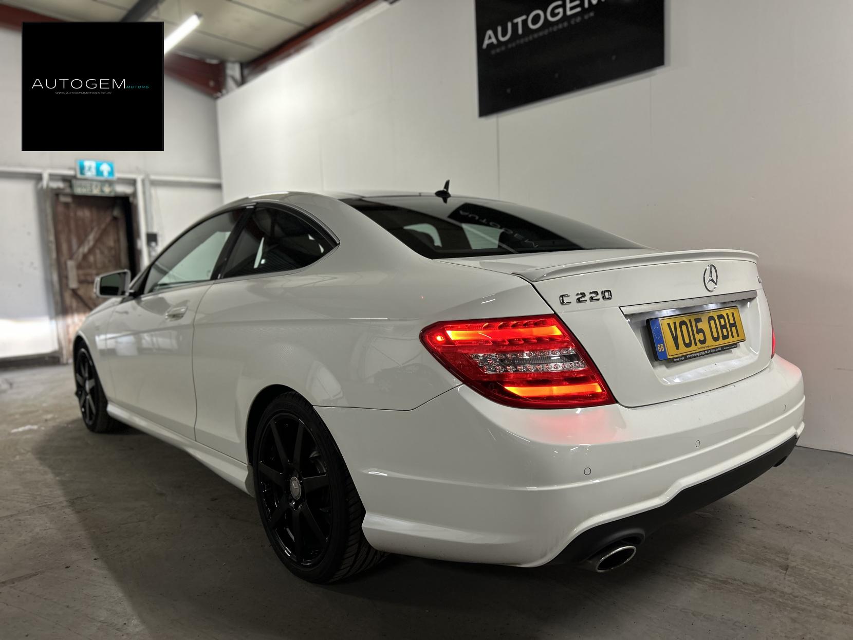 Mercedes-Benz C Class 2.1 C220 CDI AMG Sport Edition Coupe 2dr Diesel G-Tronic+ Euro 5 (s/s) (170 ps)