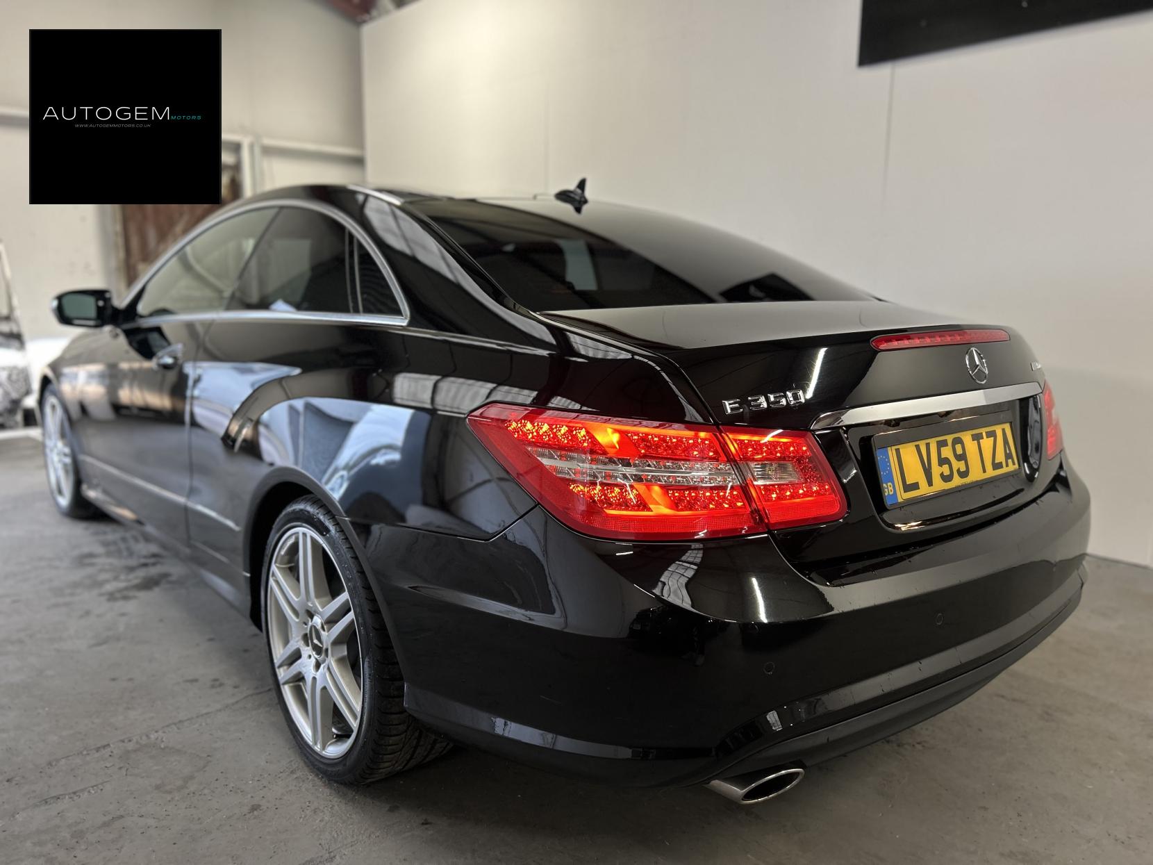 Mercedes-Benz E Class 3.0 E350 CDI V6 BlueEfficiency Sport Coupe 2dr Diesel G-Tronic Euro 5 (231 ps)