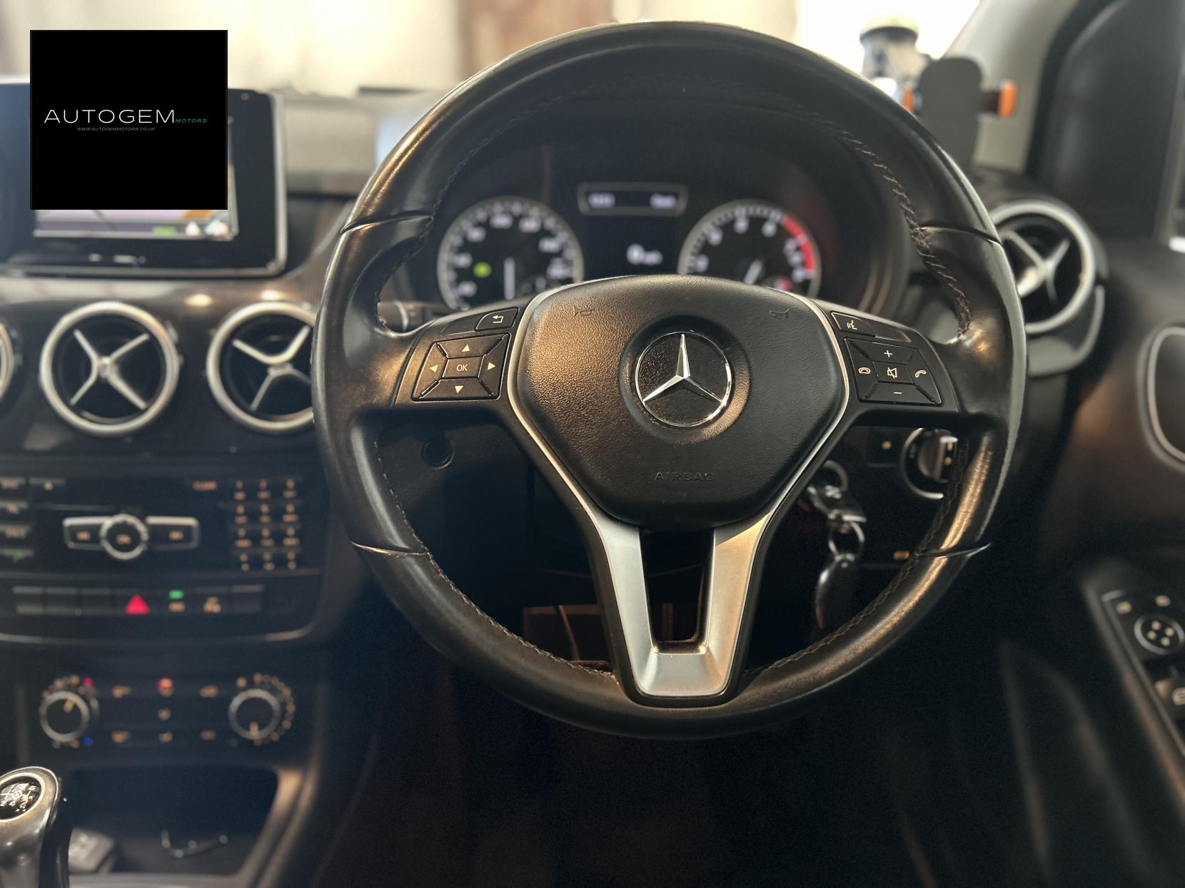 Mercedes-Benz B Class 1.6 B180 BlueEfficiency SE MPV 5dr Petrol Manual Euro 5 (s/s) (122 ps)