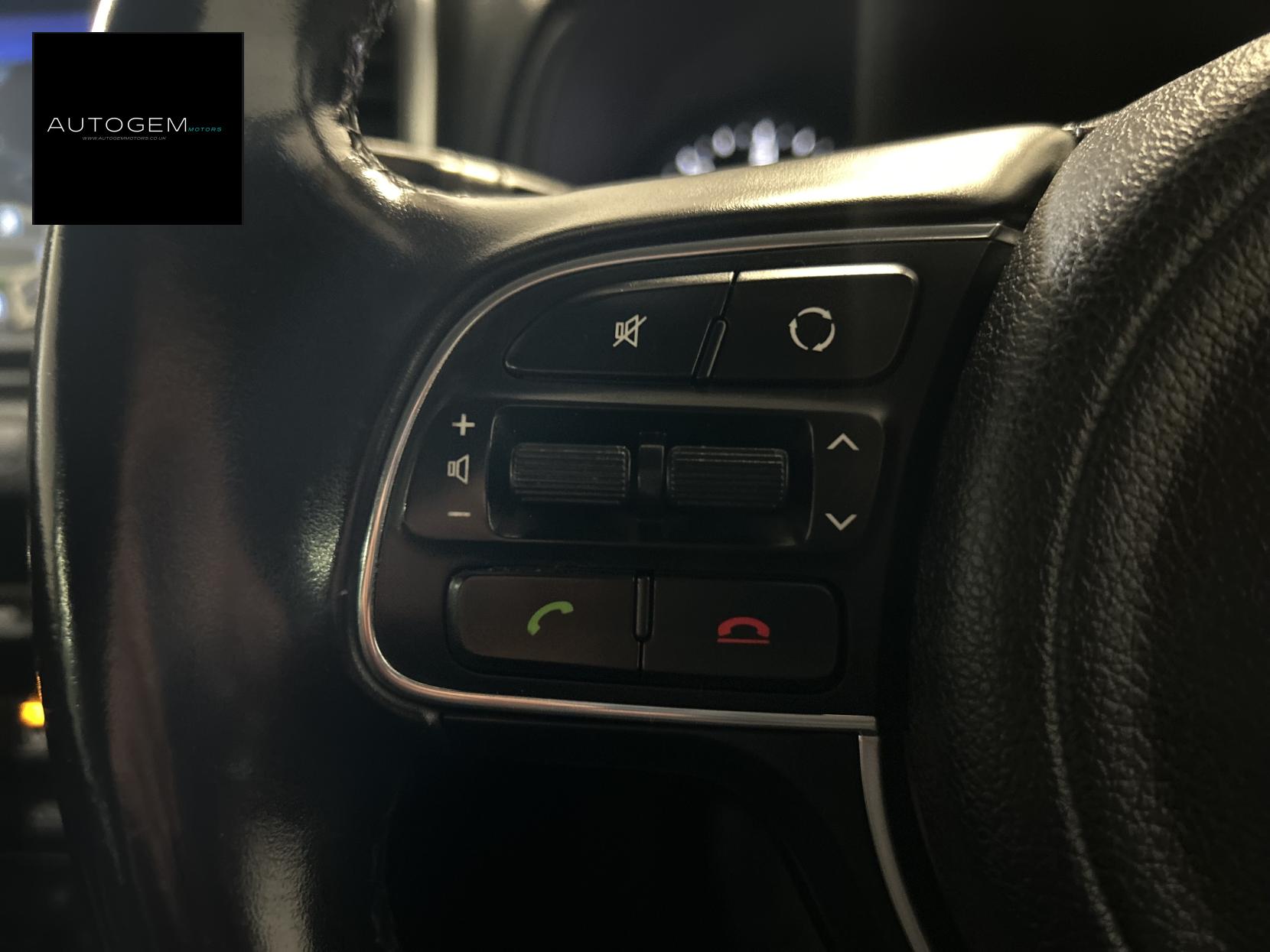 Kia Sportage 2.0 CRDi KX-3 SUV 5dr Diesel Manual AWD Euro 6 (134 bhp)