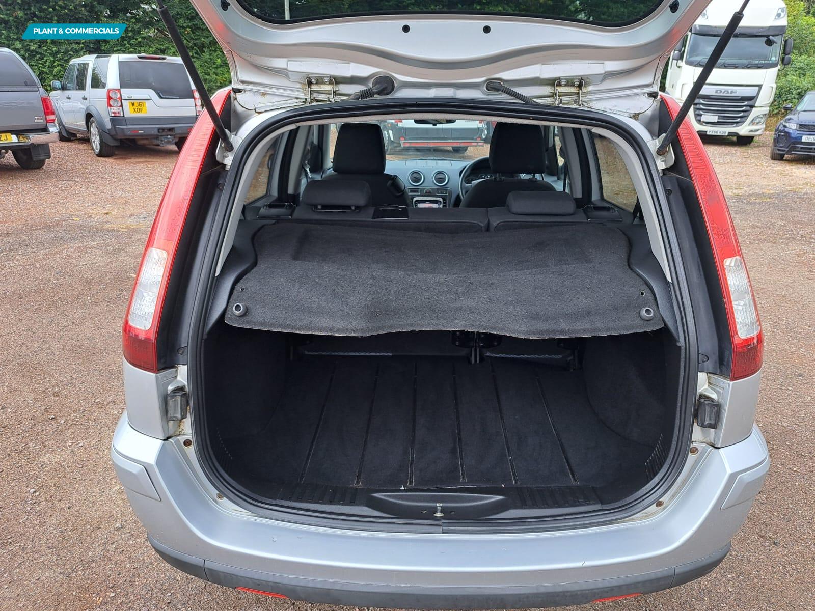 Ford Fusion 1.6 Plus Hatchback 5dr Petrol Automatic (181 g/km, 99 bhp)