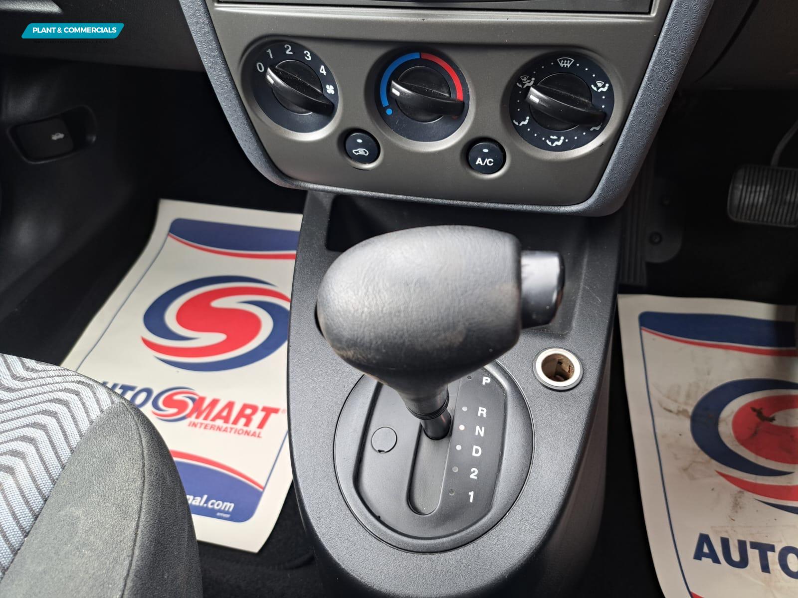 Ford Fusion 1.6 Plus Hatchback 5dr Petrol Automatic (181 g/km, 99 bhp)