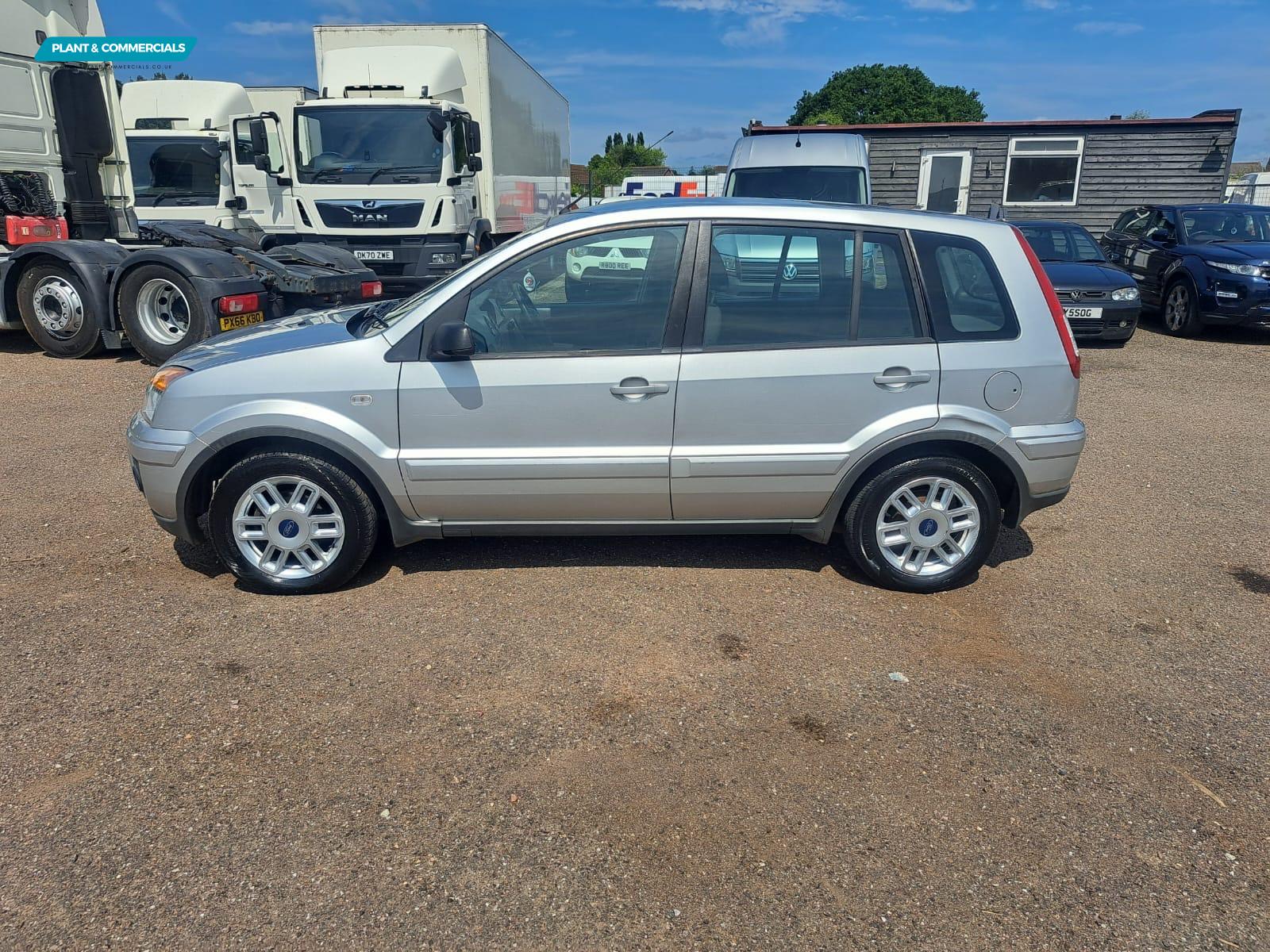 Ford Fusion 1.4 Zetec Climate Hatchback 5dr Petrol Manual (154 g/km, 79 bhp)