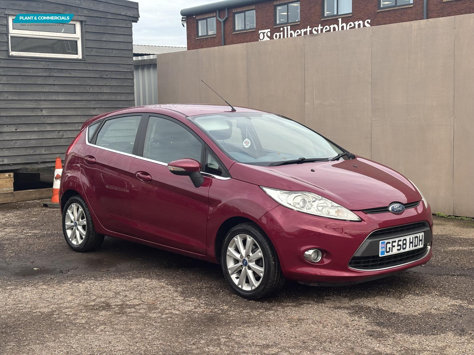 Ford Fiesta 1.4 Zetec Hatchback 5dr Petrol Manual (133 g/km, 94 bhp)