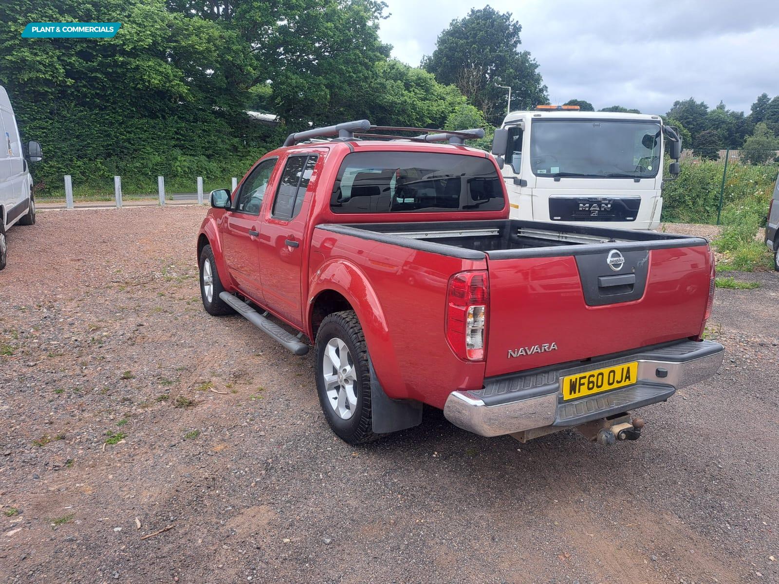 Nissan Navara 2.5 dCi Tekna Pickup Double Cab 4dr Diesel Auto 4WD Euro 4 (190 ps)