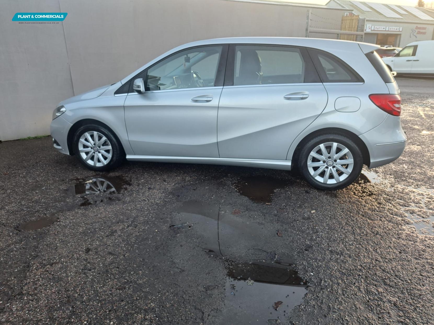 Mercedes-Benz B Class 1.8 B200 CDI SE MPV 5dr Diesel 7G-DCT Euro 5 (s/s) (136 ps)