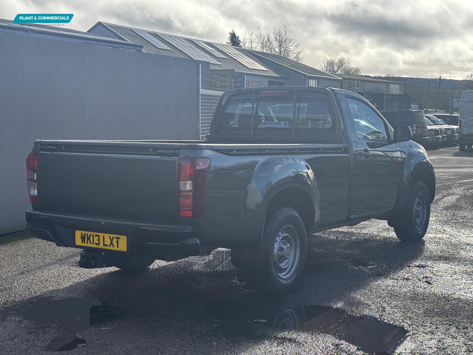 Isuzu D-Max 2.5 TD Pickup 2dr Diesel Manual 4x4 (194 g/km, 161 bhp)