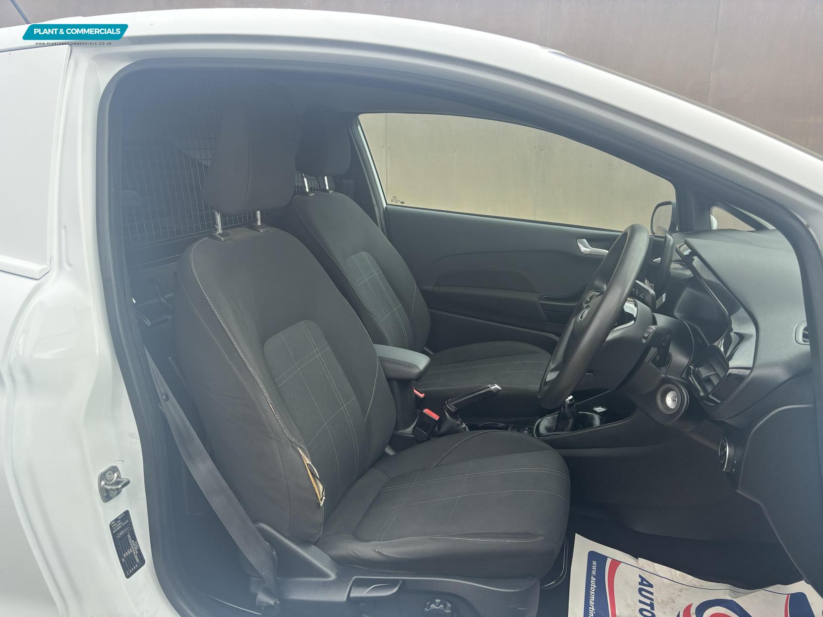 Ford Fiesta Van 1.5 TDCi Car Derived Van 3dr Diesel Manual Euro 6 (s/s) (85 ps)