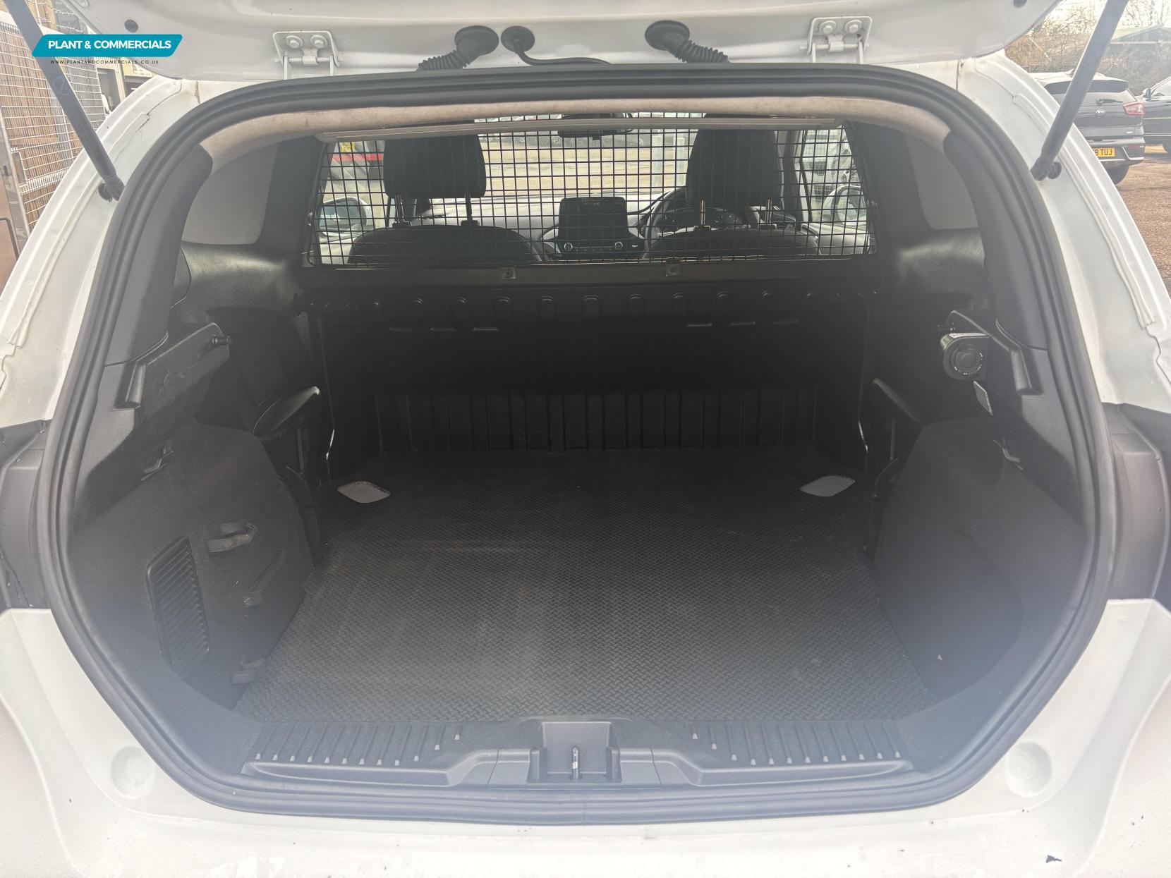 Ford Fiesta Van 1.5 TDCi Car Derived Van 3dr Diesel Manual Euro 6 (s/s) (85 ps)