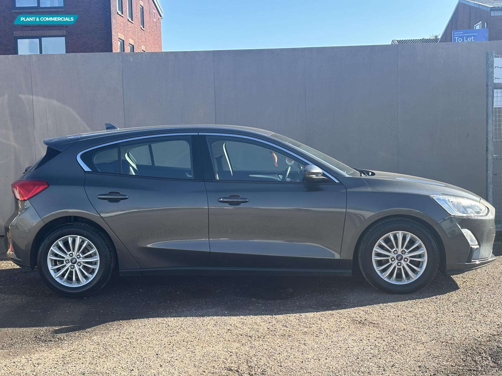 Ford Focus 1.0T EcoBoost Titanium Hatchback 5dr Petrol Manual Euro 6 (s/s) (125 ps)