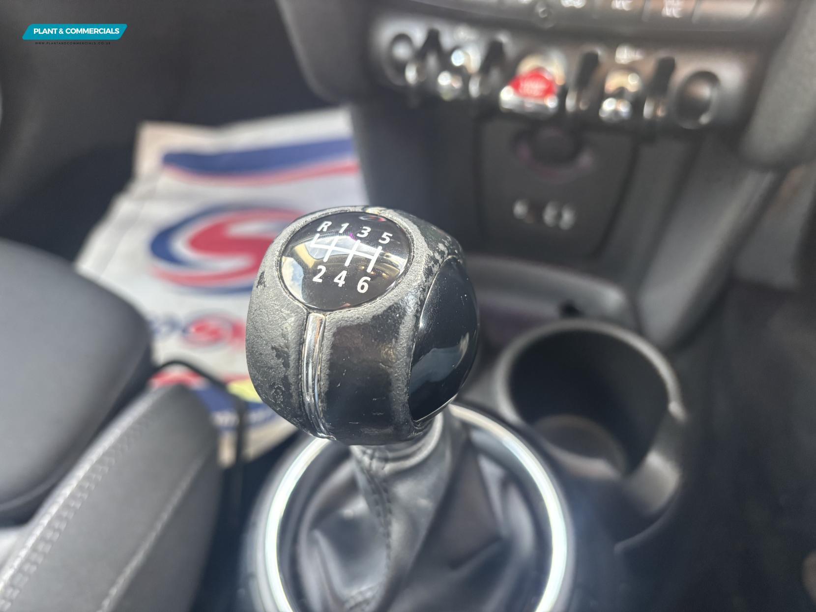 MINI Hatch 1.5 Cooper D Hatchback 5dr Diesel Manual Euro 6 (s/s) (116 ps)