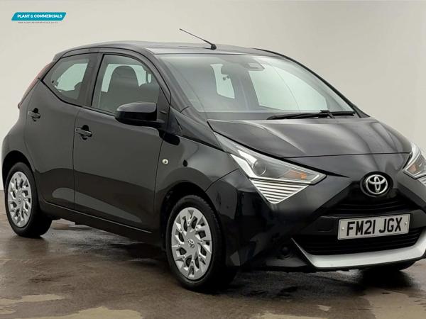 Toyota AYGO 1.0 VVT-i x-play Hatchback 5dr Petrol Manual Euro 6 (s/s) (71 ps)