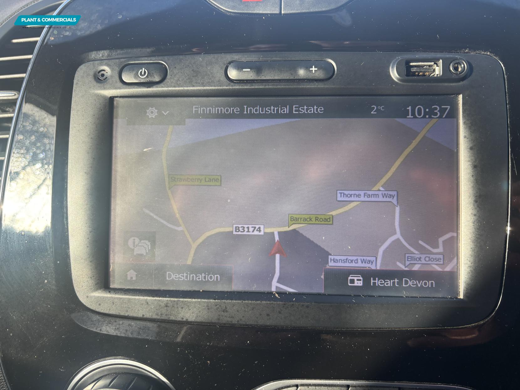 Renault Captur 0.9 TCe ENERGY Iconic SUV 5dr Petrol Manual Euro 6 (s/s) (90 ps)