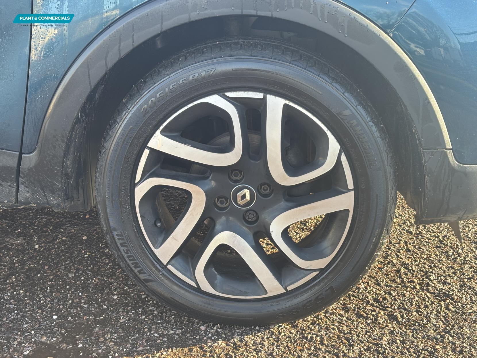 Renault Captur 0.9 TCe ENERGY Iconic SUV 5dr Petrol Manual Euro 6 (s/s) (90 ps)