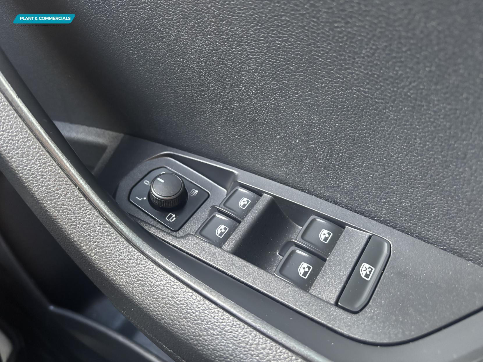 Skoda Karoq 2.0 TDI SE Drive SUV 5dr Diesel Manual Euro 6 (s/s) (116 ps)