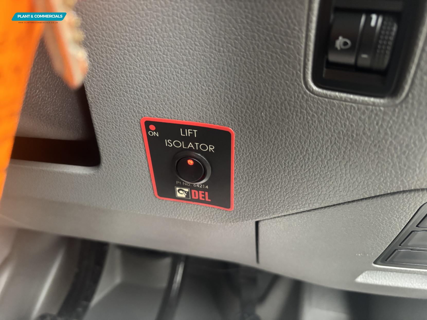 Volkswagen Crafter 2.0 TDI CR35 Startline Flat Frame Chassis Cab 2dr Diesel Manual FWD LWB Euro 6 (s/s) (Flat Frame) (140 ps)