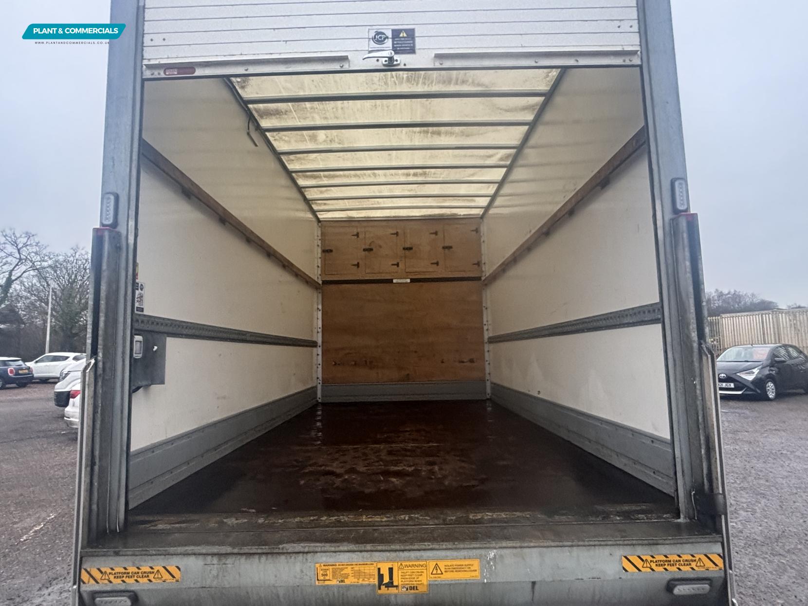 Volkswagen Crafter 2.0 TDI CR35 Startline Flat Frame Chassis Cab 2dr Diesel Manual FWD LWB Euro 6 (s/s) (Flat Frame) (140 ps)