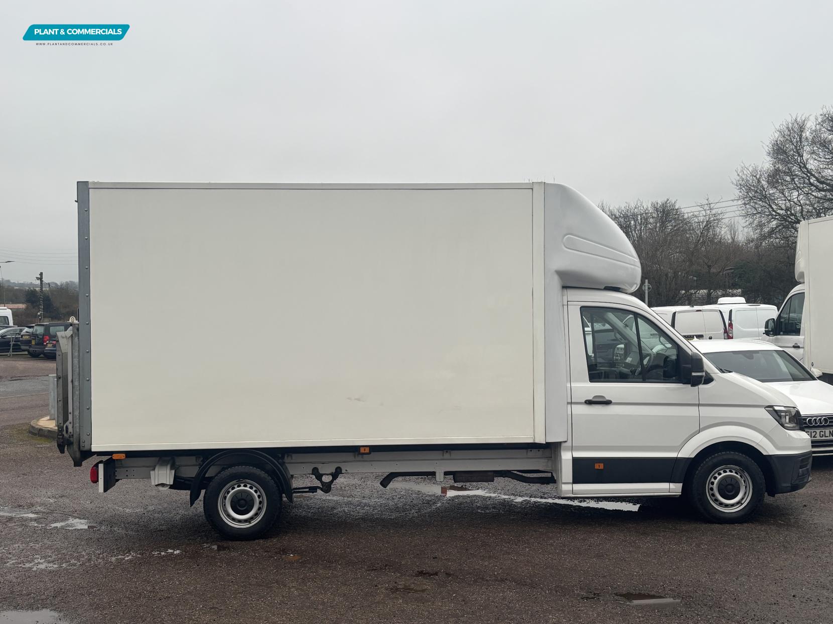 Volkswagen Crafter 2.0 TDI CR35 Startline Flat Frame Chassis Cab 2dr Diesel Manual FWD LWB Euro 6 (s/s) (Flat Frame) (140 ps)