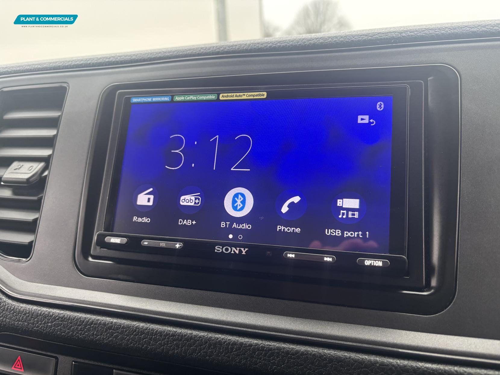 Volkswagen Crafter 2.0 TDI CR35 Startline Flat Frame Chassis Cab 2dr Diesel Manual FWD LWB Euro 6 (s/s) (Flat Frame) (140 ps)