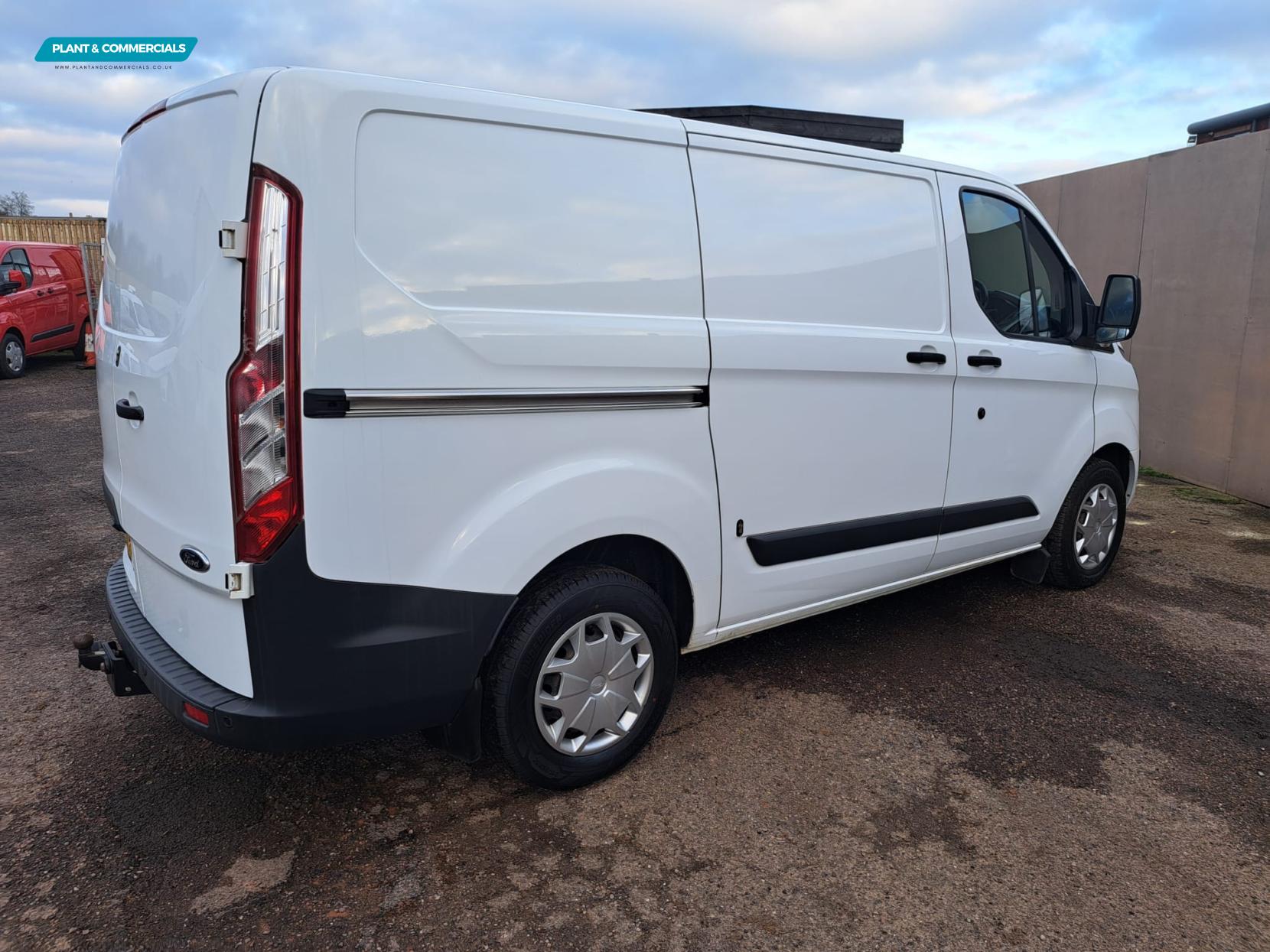 Ford Transit Custom 2.0 TDCi 310 Trend Panel Van 5dr Diesel Manual L1 H1 (157 g/km, 128 bhp)