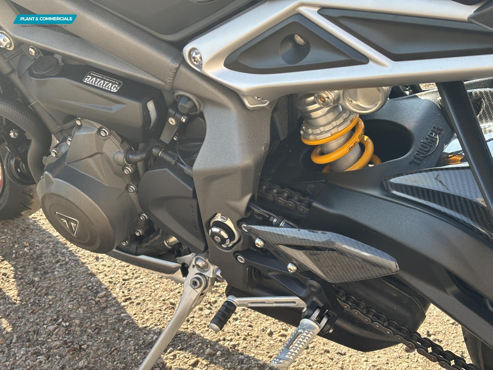 Triumph Street Triple 765 765 RS Naked Petrol Manual X-ring Euro 5 (124 ps)