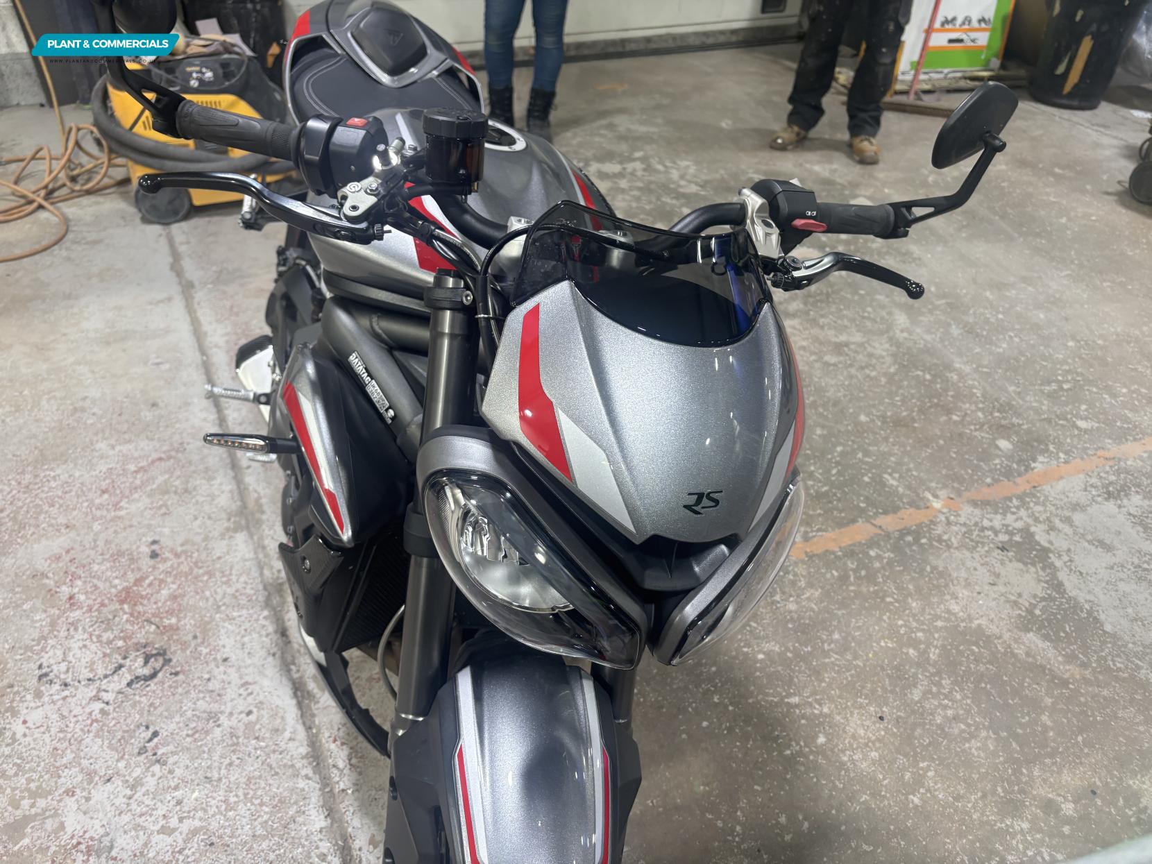 Triumph Street Triple 765 765 RS Naked Petrol Manual X-ring Euro 5 (124 ps)