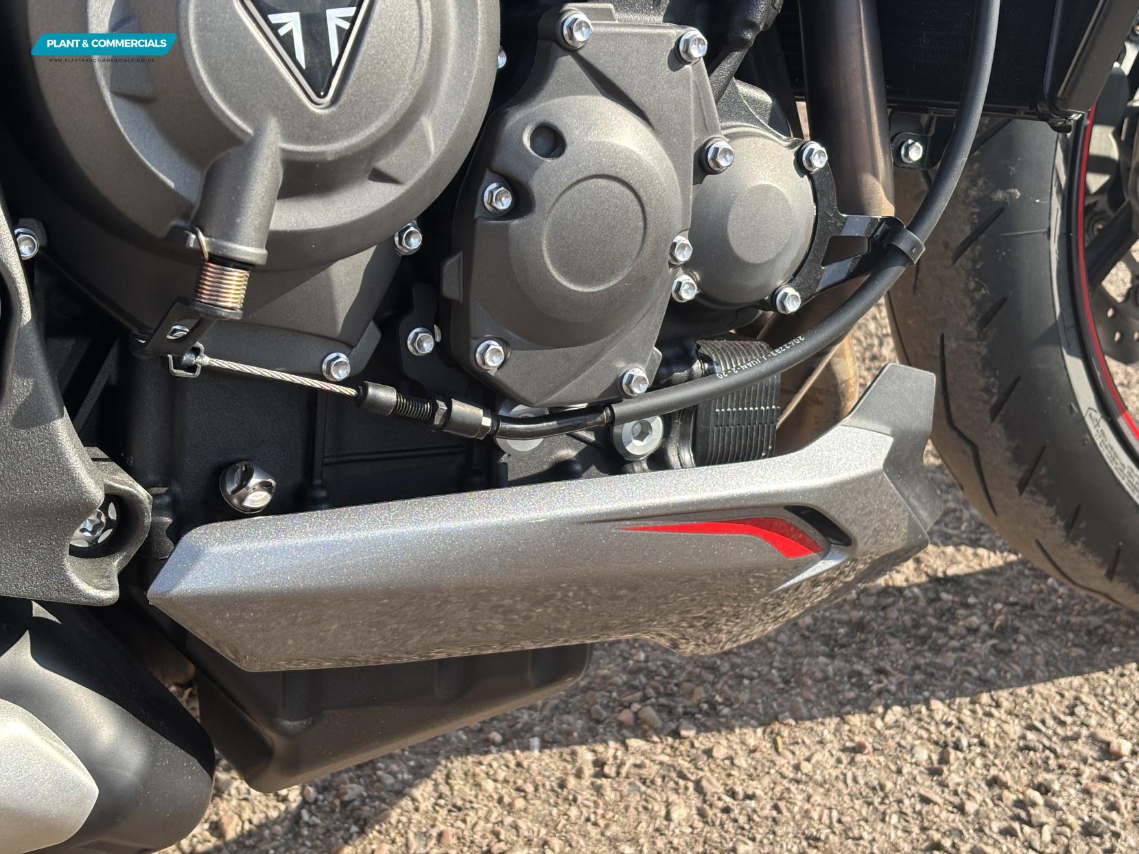 Triumph Street Triple 765 765 RS Naked Petrol Manual X-ring Euro 5 (124 ps)