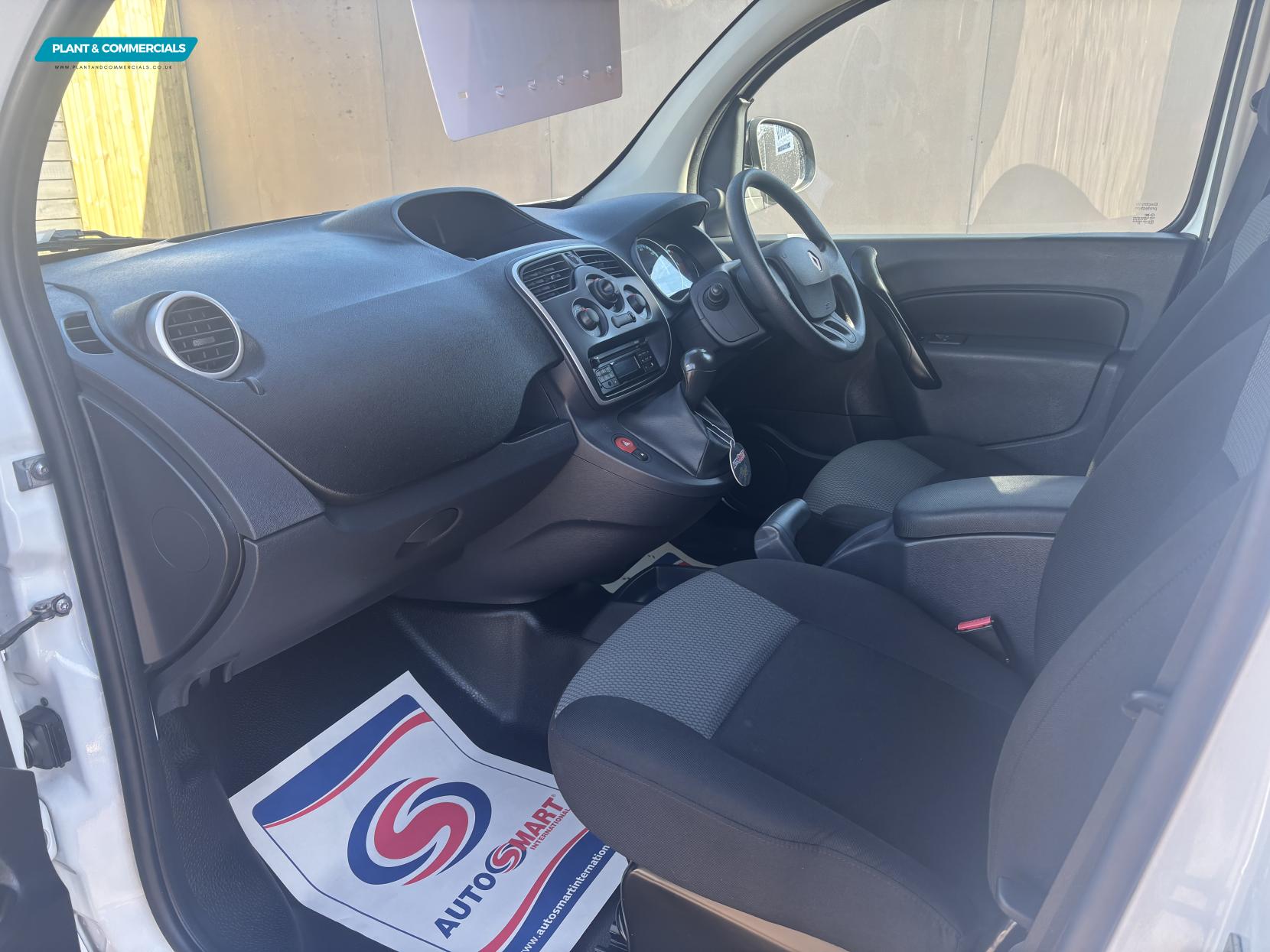 Renault Kangoo ZE ML20 33kWh Business+ Panel Van 4dr Electric Auto MWB (i) (60 ps)