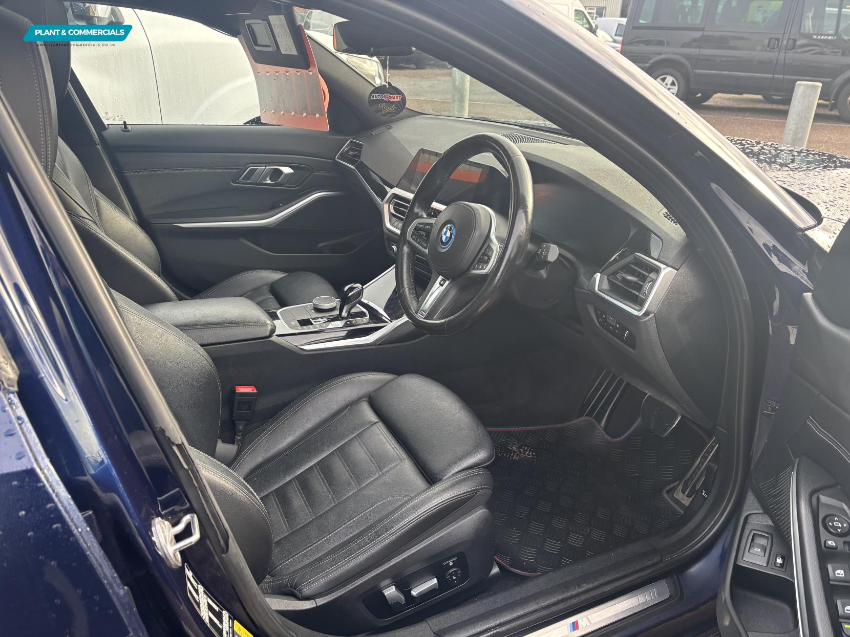 BMW 3 Series 2.0 330e 12kWh M Sport Pro Edition Touring 5dr Petrol Plug-in Hybrid Auto xDrive Euro 6 (s/s) (292 ps)