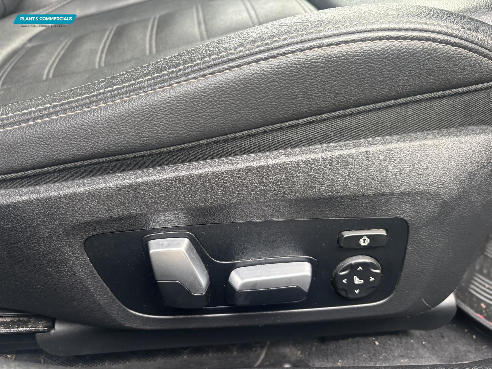 BMW 3 Series 2.0 330e 12kWh M Sport Pro Edition Touring 5dr Petrol Plug-in Hybrid Auto xDrive Euro 6 (s/s) (292 ps)