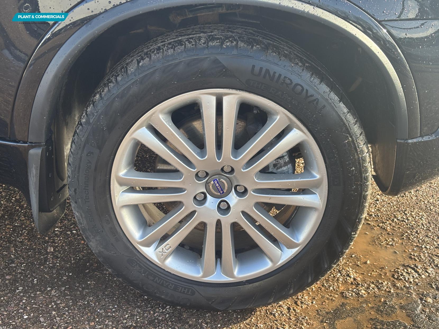 Volvo XC90 2.4 D5 Executive SUV 5dr Diesel Geartronic 4WD Euro 5 (200 ps)