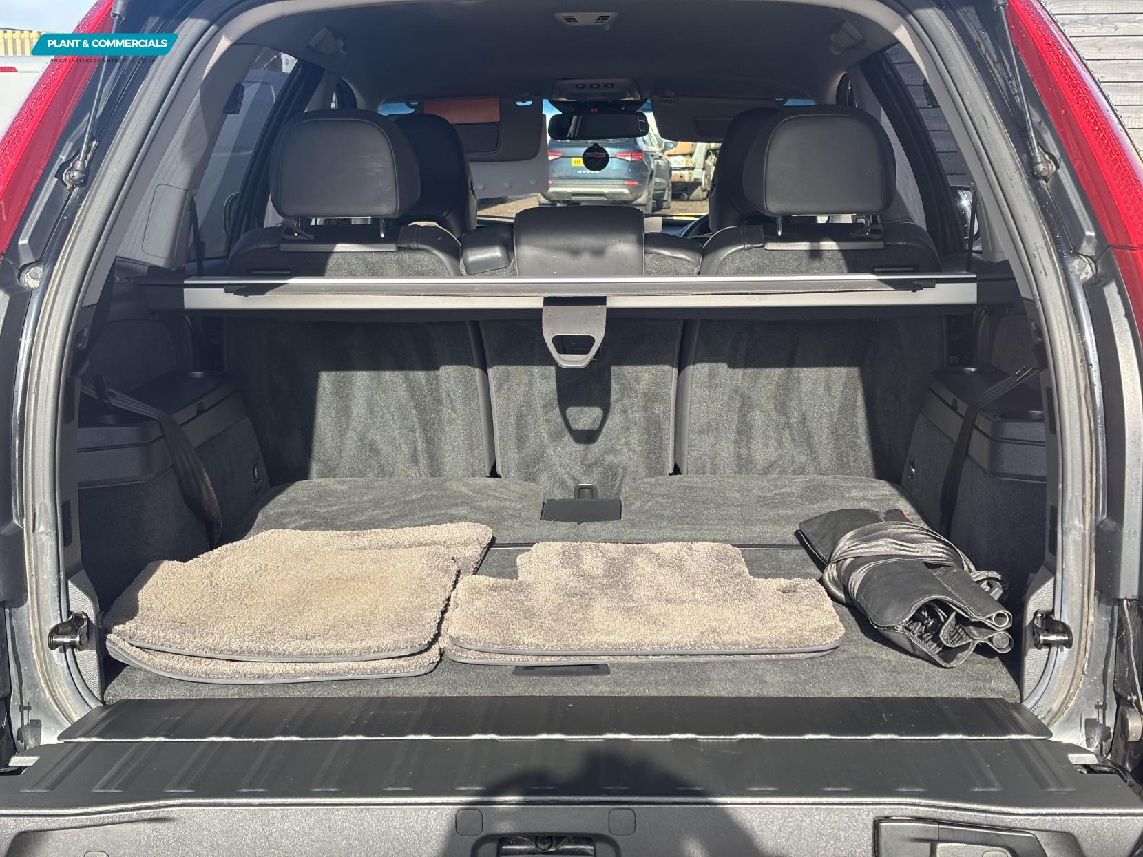 Volvo XC90 2.4 D5 Executive SUV 5dr Diesel Geartronic 4WD Euro 5 (200 ps)