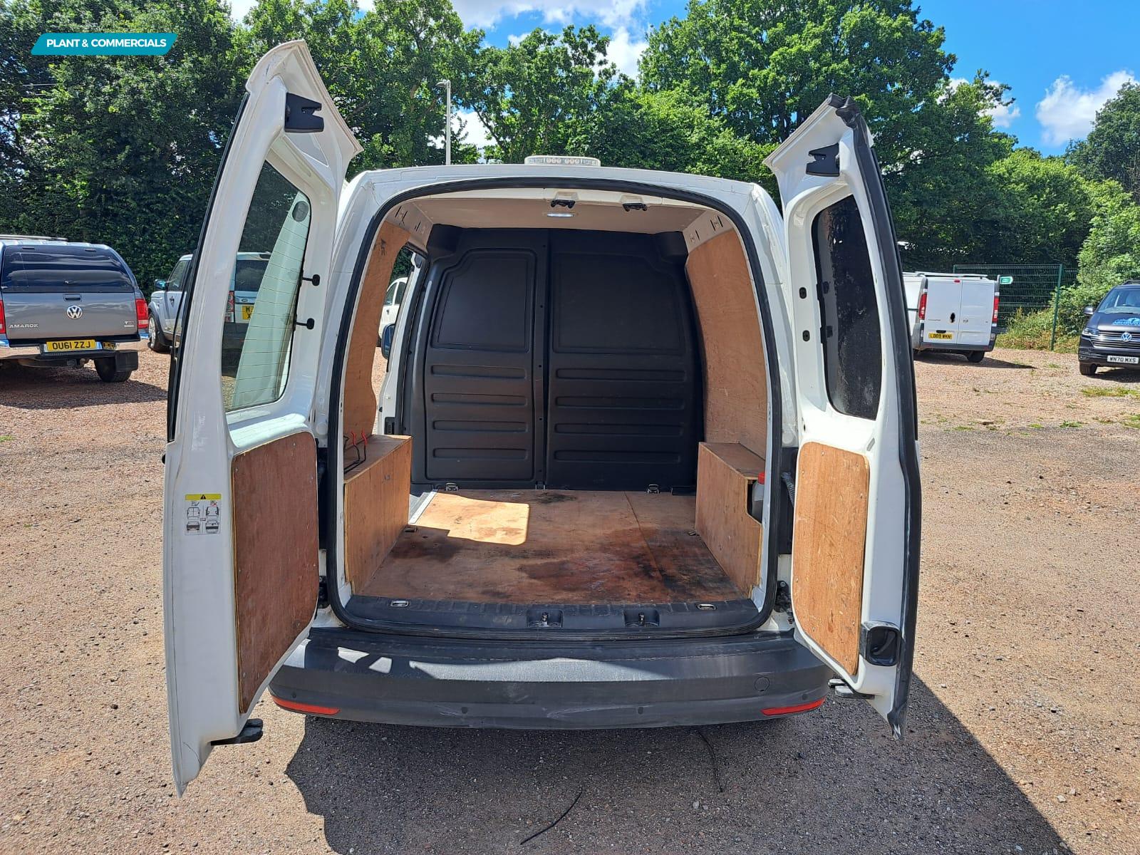 Volkswagen Caddy 2.0 TDI C20+ BlueMotion Tech Startline Panel Van 5dr Diesel Manual SWB Euro 6 (s/s) (75 ps)