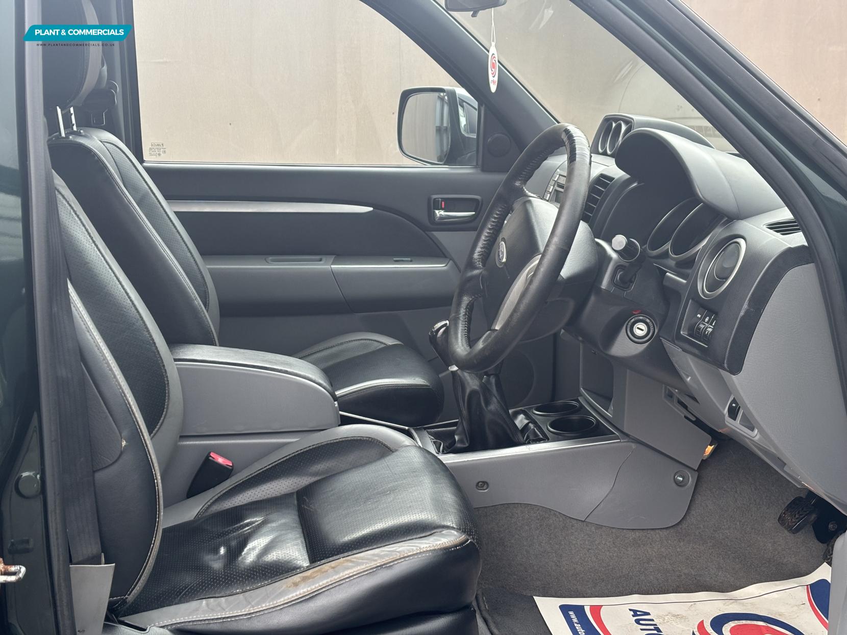 Ford Ranger 2.5 TDCi XLT Pickup 4dr Diesel Manual 4x4 (255 g/km, 140 bhp)